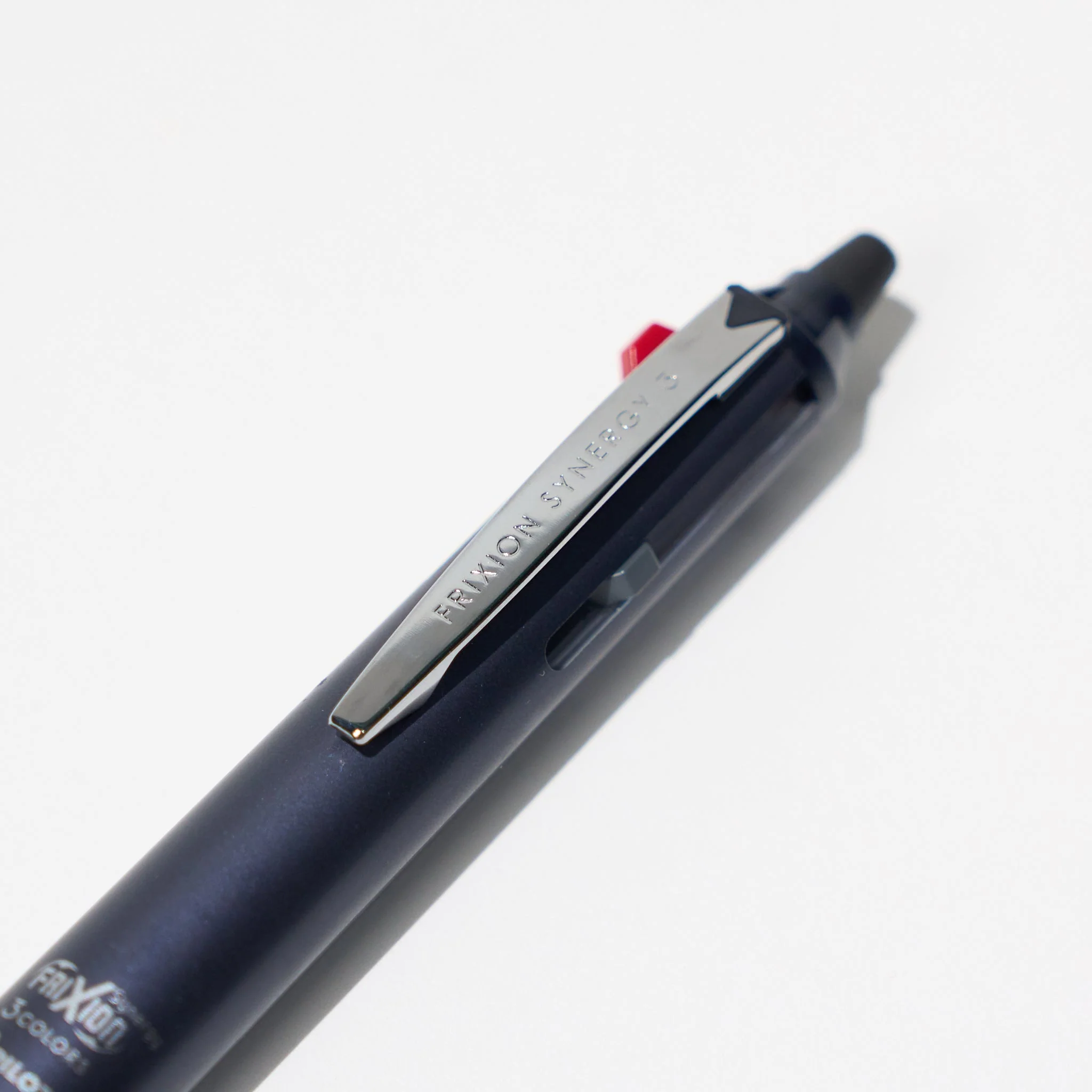 Frixion Synergy 3 Erasable 3-Color Ballpoint Pen 0.4mm / Pilot - Image 8