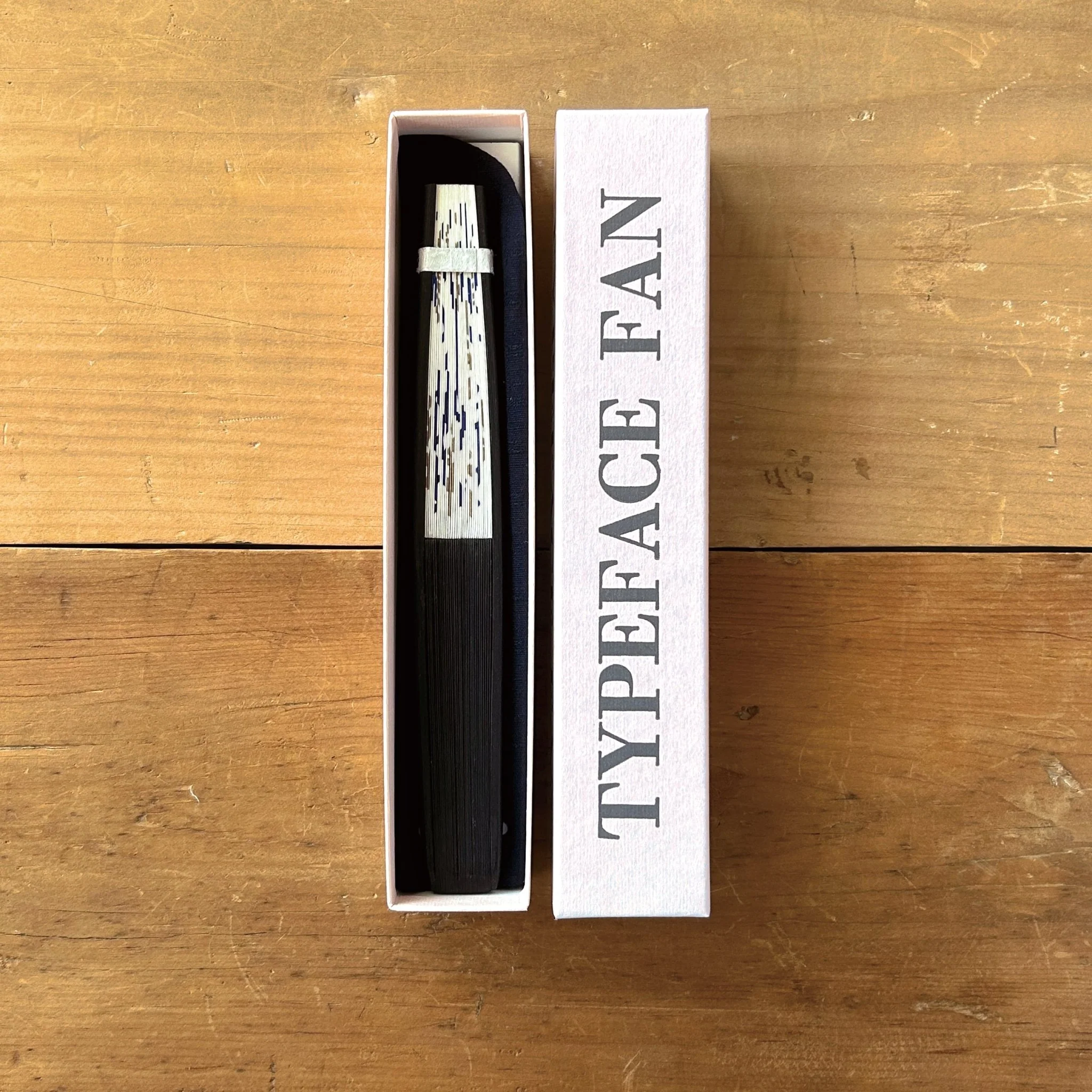 Typeface Fan (Bodoni) / Letterpress Letters - Image 6